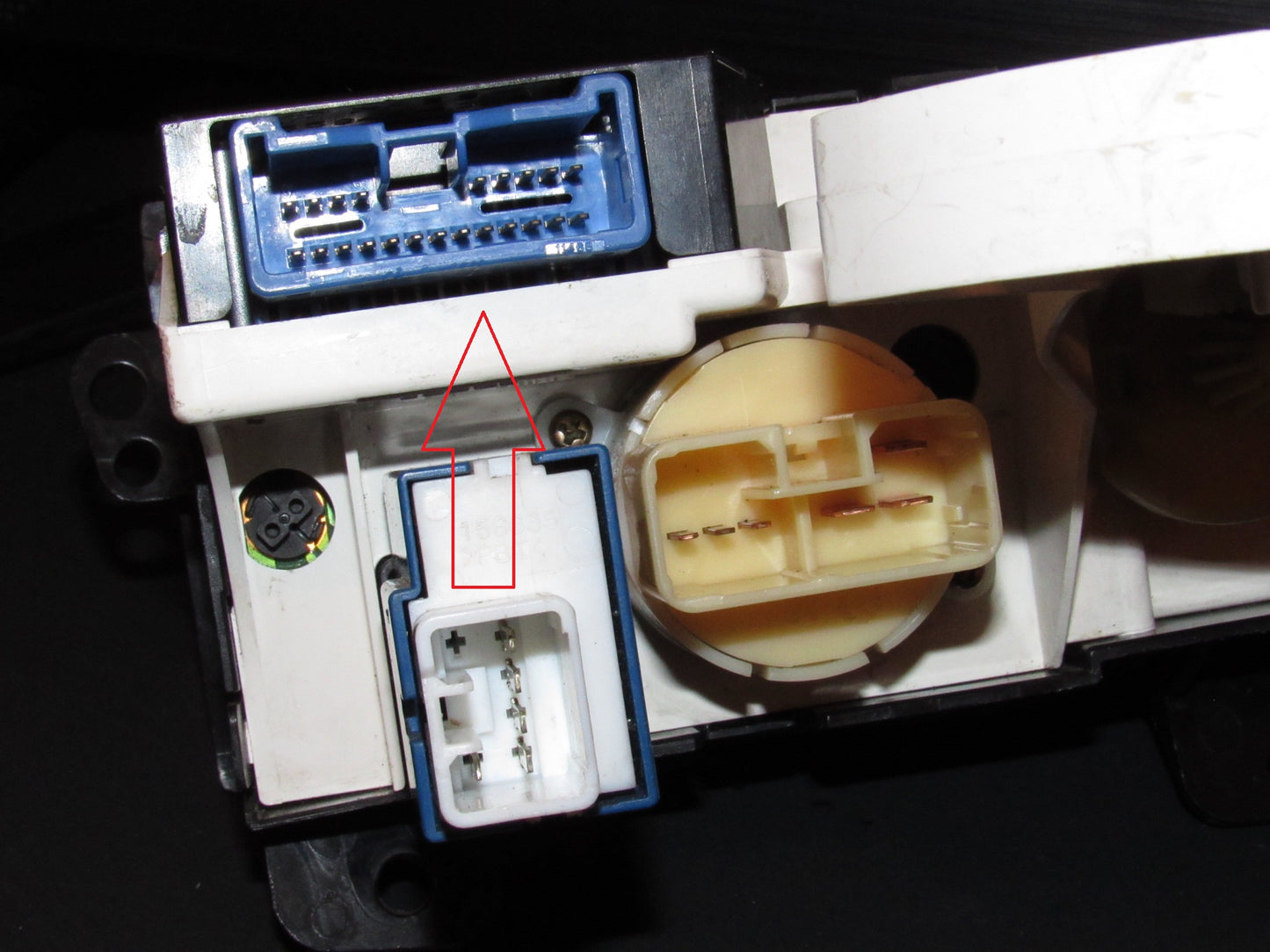 94-99 Toyota Celica OEM Climate Control Pigtail Harness Connector