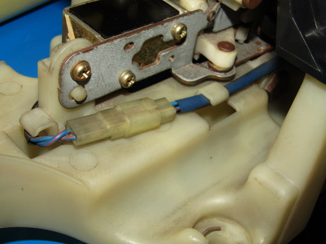 92-96 Toyota Camry OEM A/T Shift Lock Control Module Pigtail Harness Connector