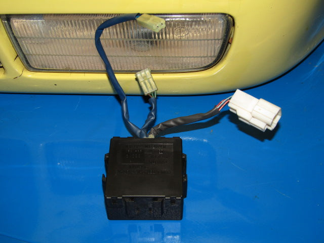 92-96 Toyota Camry OEM A/T Computer Shift Lock Control Module 85933-33010