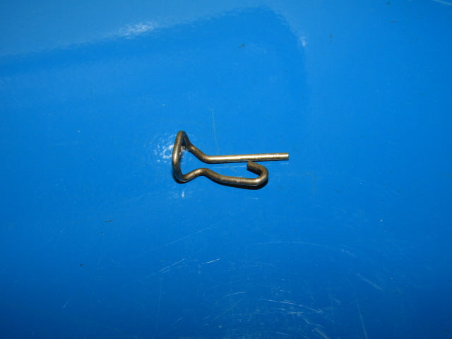 92-96 Toyota Camry OEM A/T Shifter Cable Lock Clip