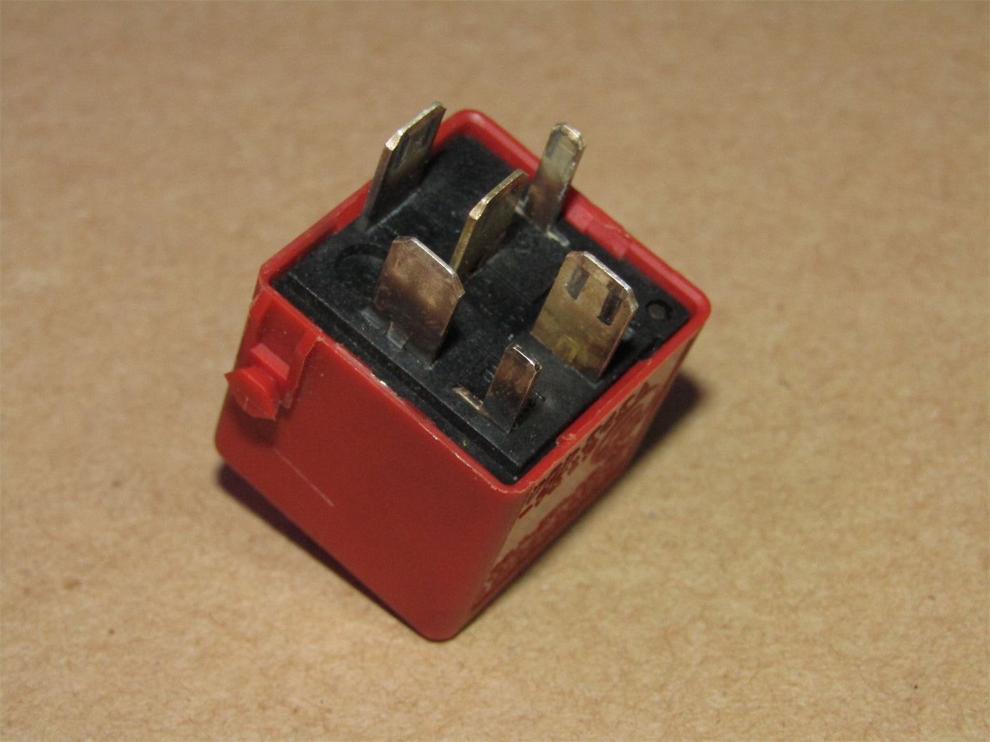 BMW OEM ABS Relay V23134-A52-X153 / 10.0822-0019.1 / 61.36-1393 404