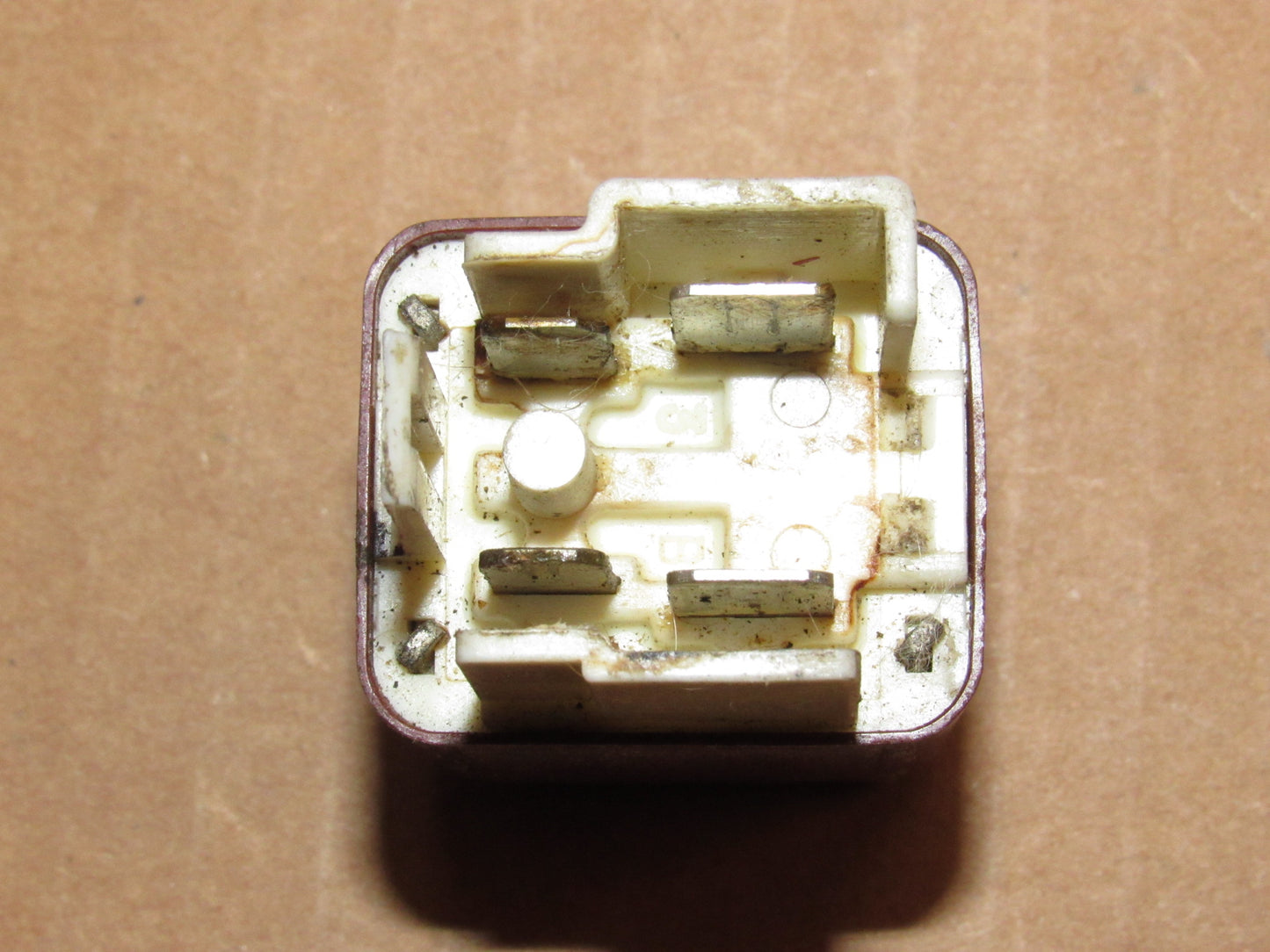 Toyota OEM Relay 90987-02006