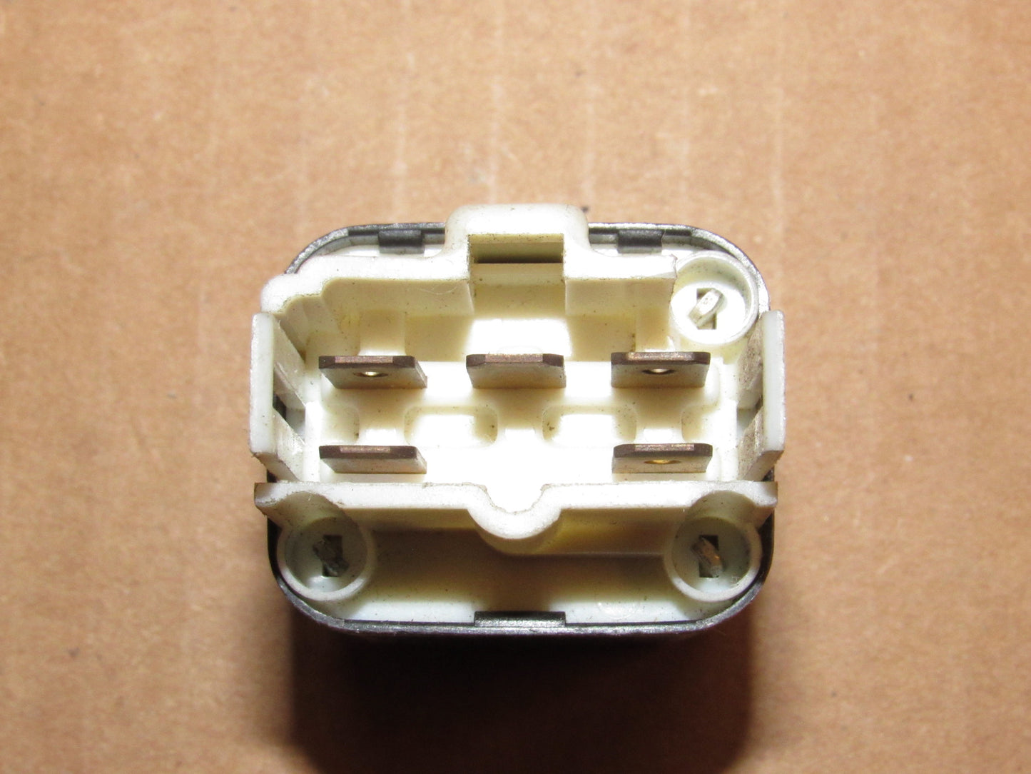 Toyota OEM Relay 056700-6210