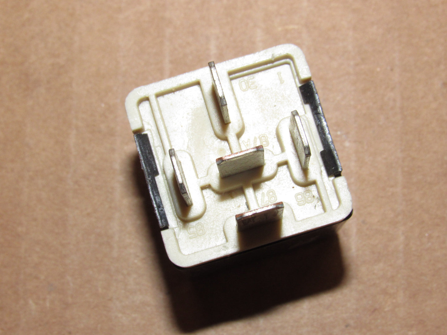 Ford OEM Relay FOAB 14B192-AA