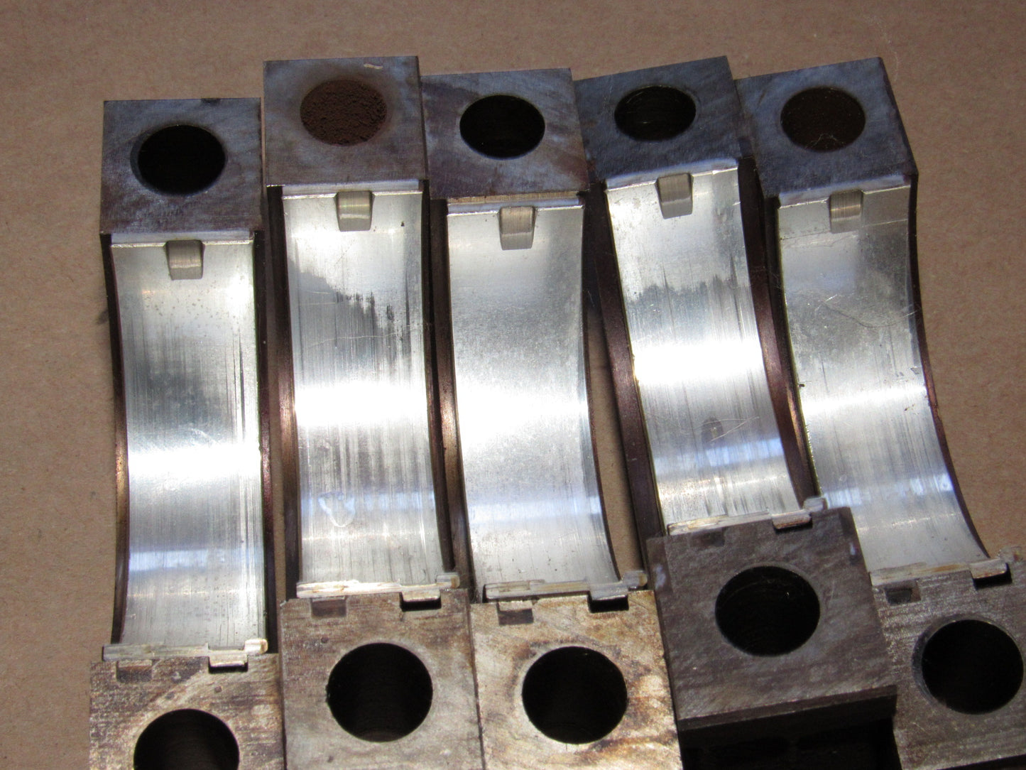 90 91 92 93 Mazda 1.6L Miata OEM Engine Crankshaft Main Bearing Cap Set