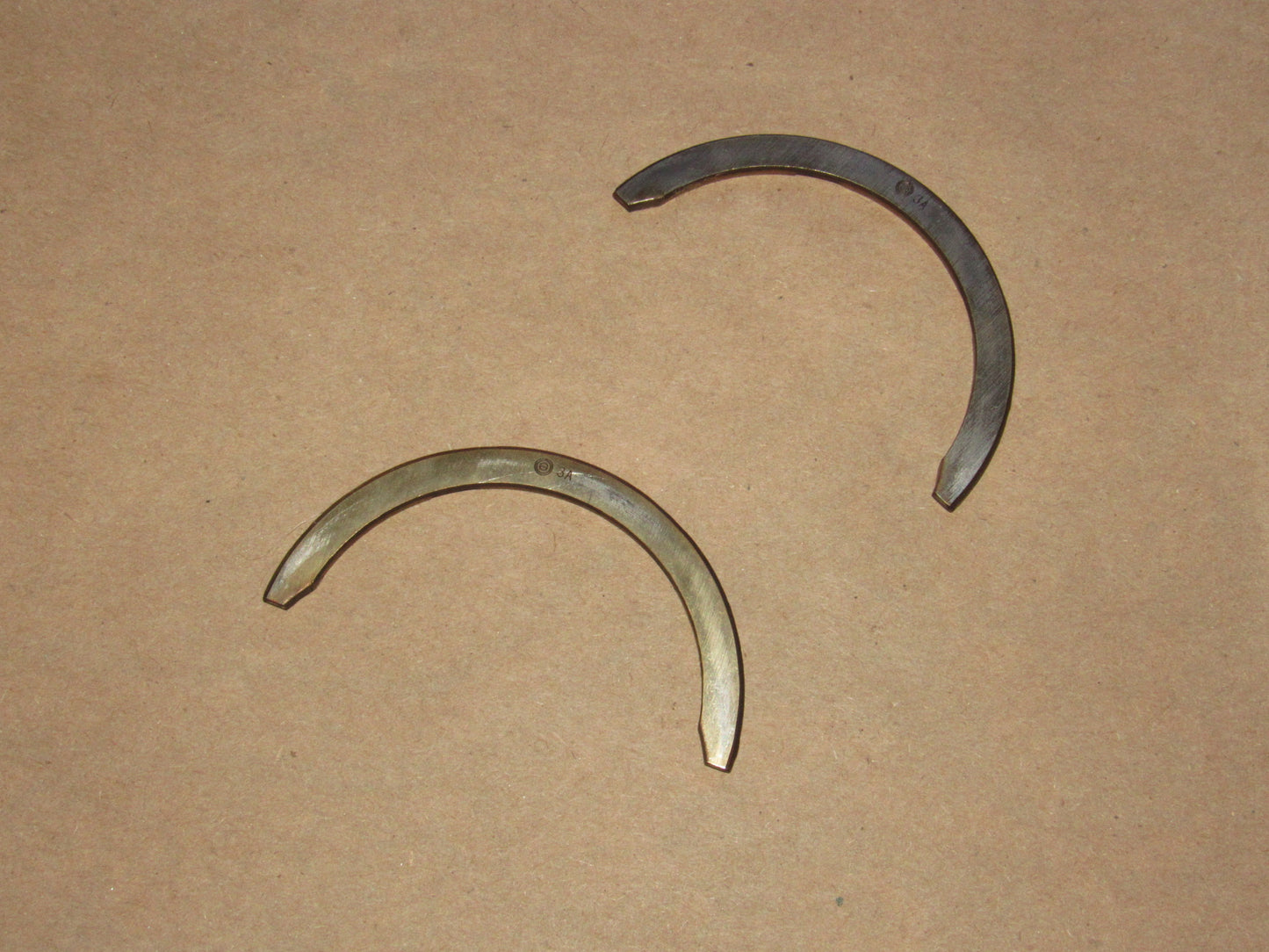 90 91 92 93 Mazda 1.6L Miata OEM Engine Crankshaft Thrust Bearing