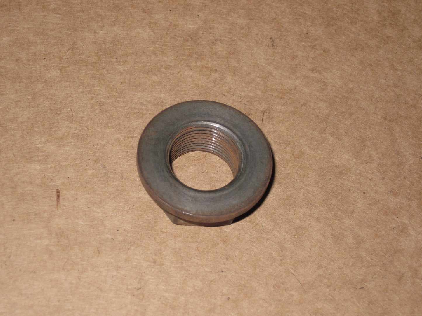 01 02 03 Volvo V70 2.4L Turbo OEM Crankshaft Pulley Center Mounting Nut