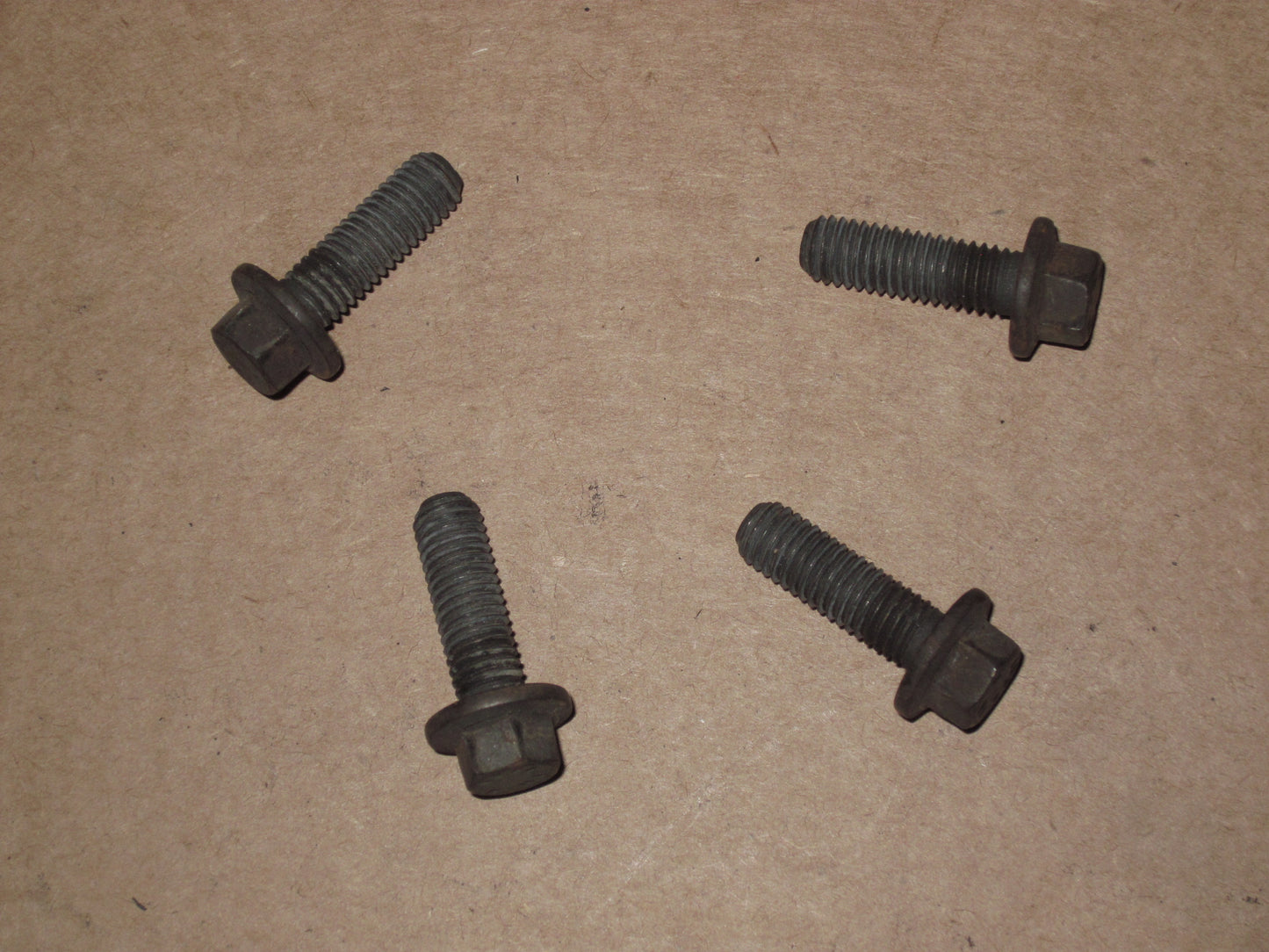 01 02 03 Volvo V70 2.4L Turbo OEM Crankshaft Pulley Side Mounting Bolts