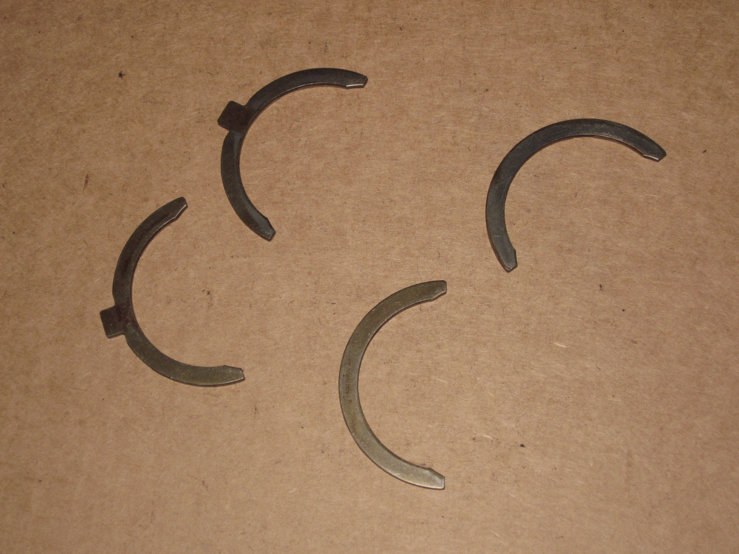 90 91 92 93 Toyota Celica 1.6L OEM Crankshaft Bearing Cap Thrust Bearing Plate