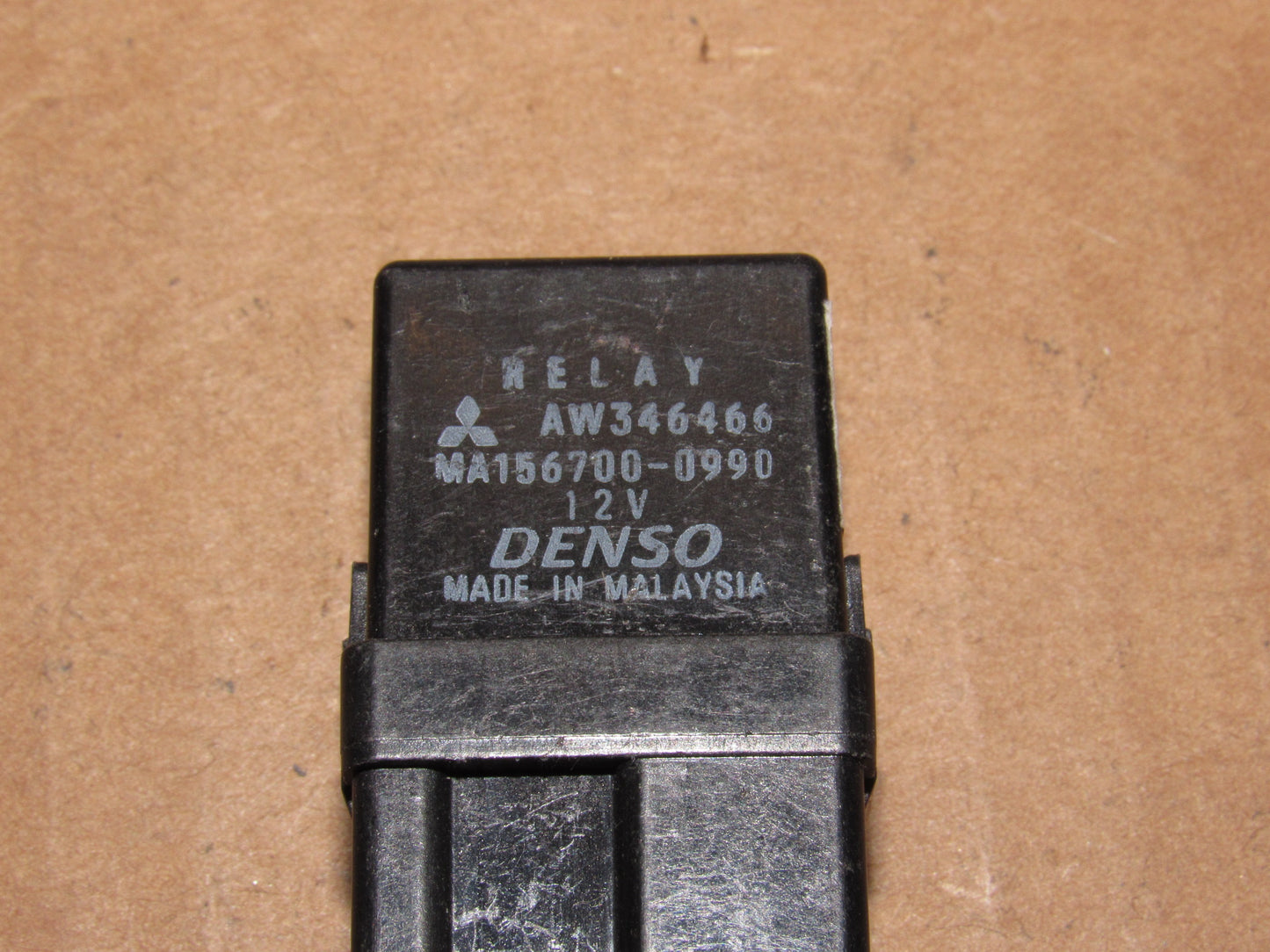 Mitsubishi Relay OEM AW346466 MA156700-0990 12V