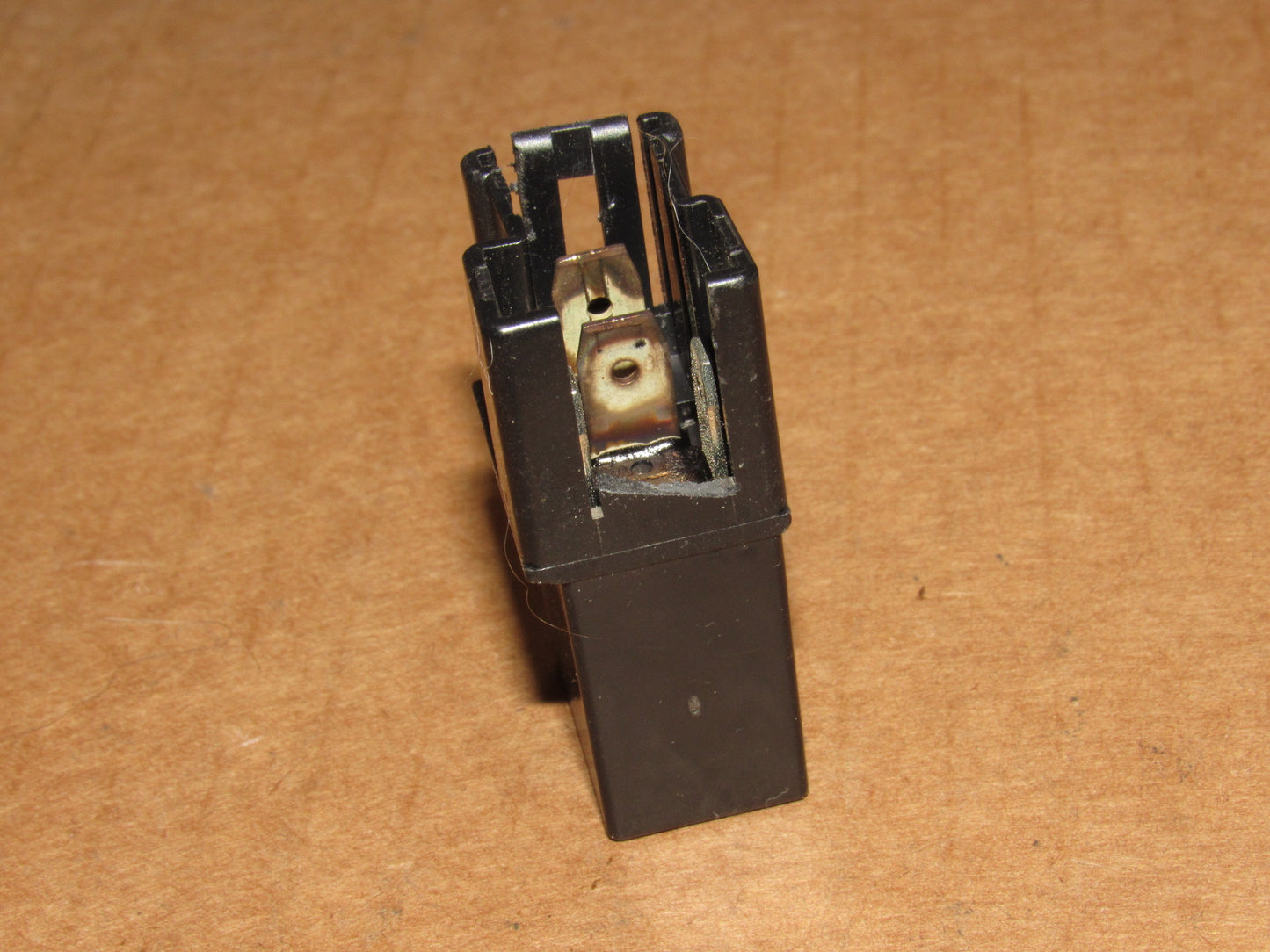 Mitsubishi Relay OEM SSA 521F024 12V 20A