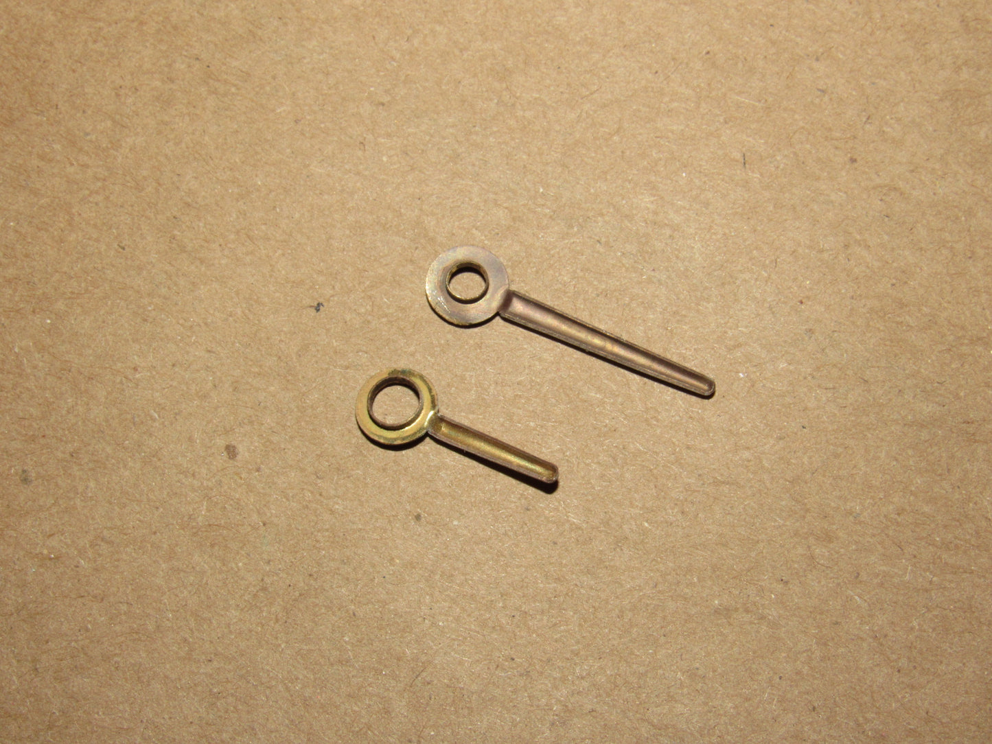 70 71 72 73 Datsun 240Z OEM Dash Analog Clock Long & Short Hand Needle