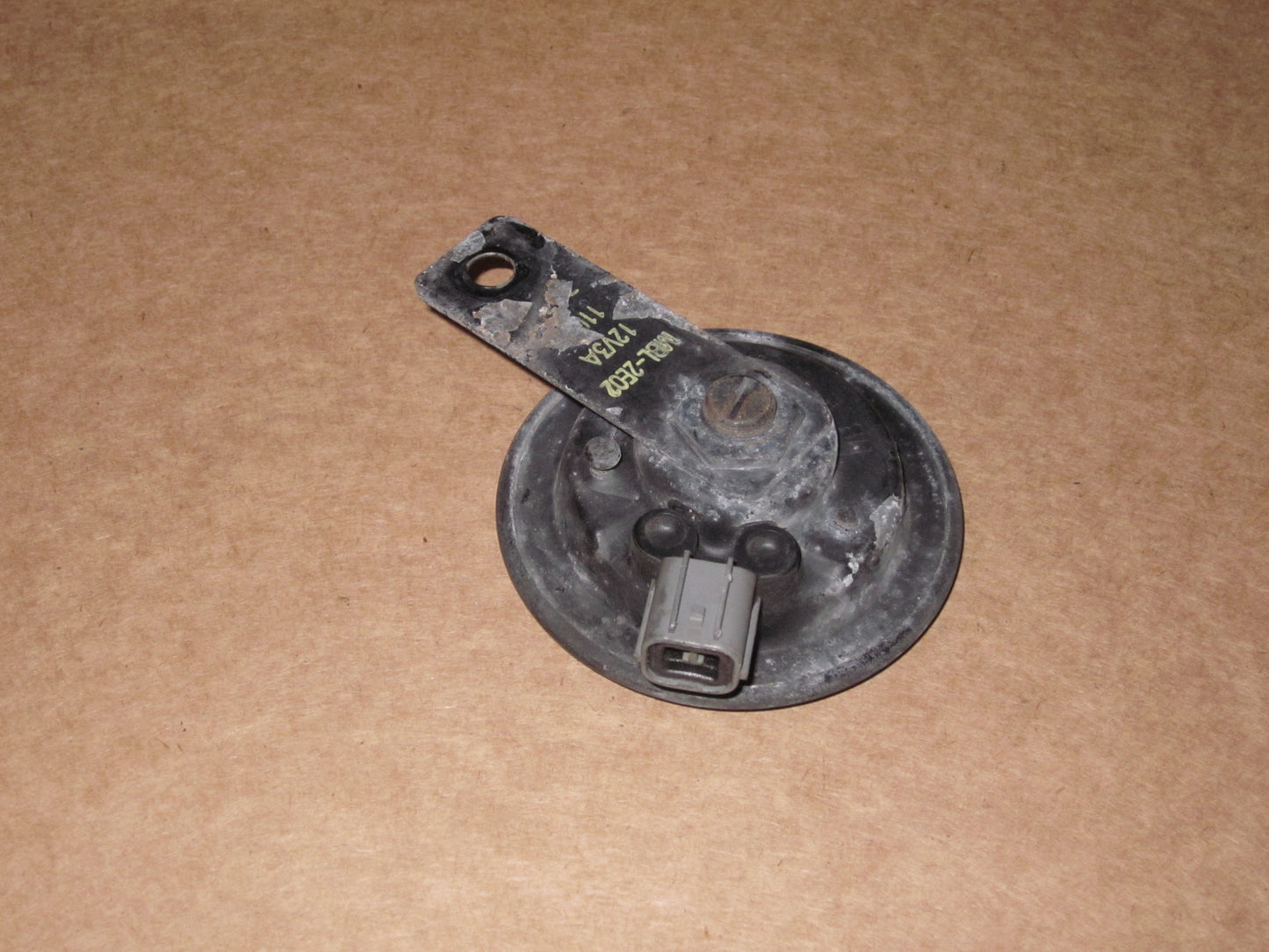 92 93 94 95 Honda Civic OEM Right Exterior Horn