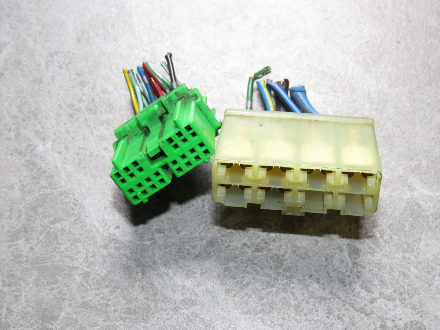 94-97 Honda Accord OEM Temperature Climate Control Pigtail Harness Connector