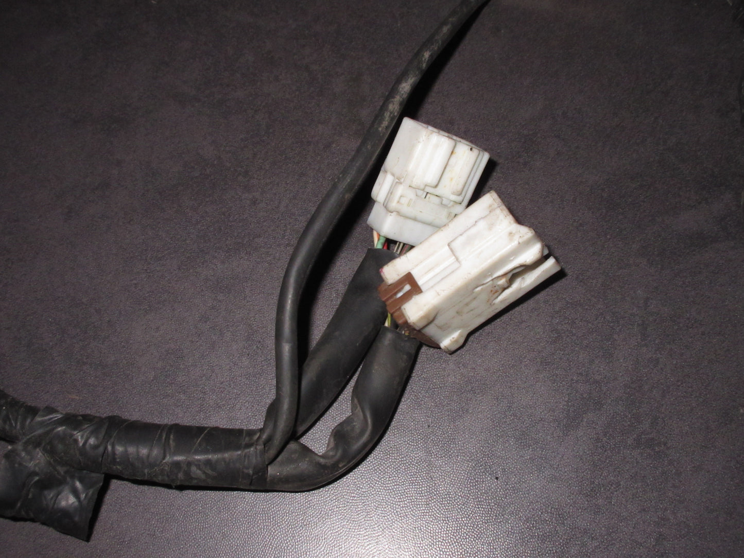 94-97 Mitsubishi 3000GT NA OEM M/T Dash Speedometer Wiring Harness Connector