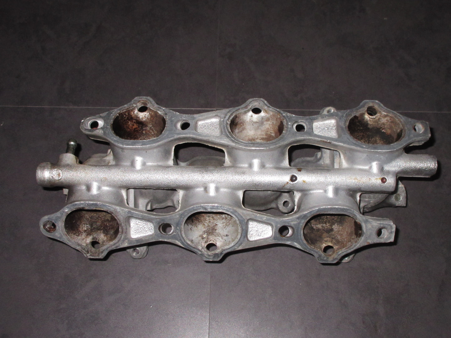94 95 96 97 Mitsubishi 3000GT NA DOHC OEM Intake Manifold Lower Runner