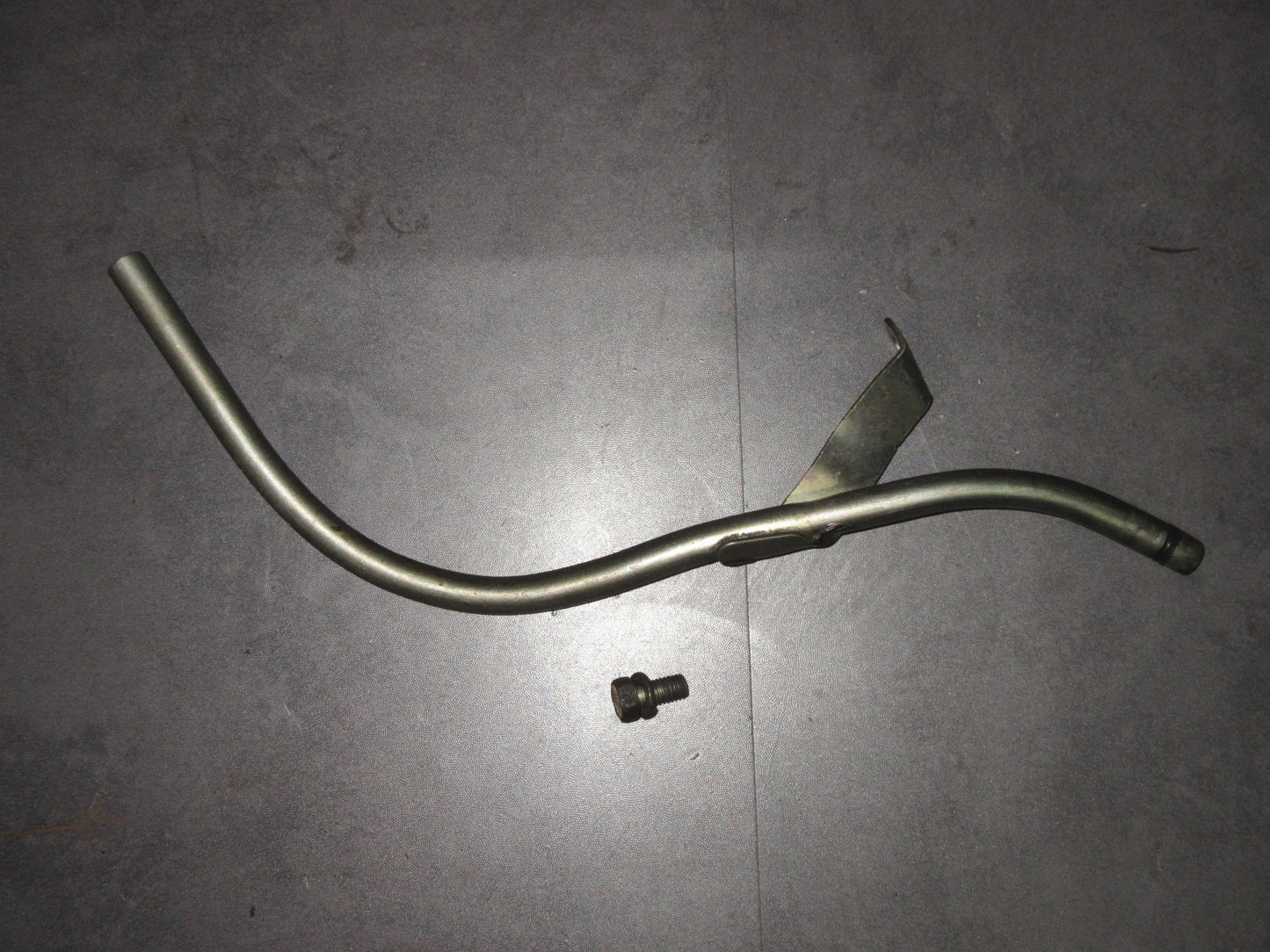 91 92 Mitsubishi 3000GT 3.0L DOHC OEM Engine Oil Dipstick Holder Tube