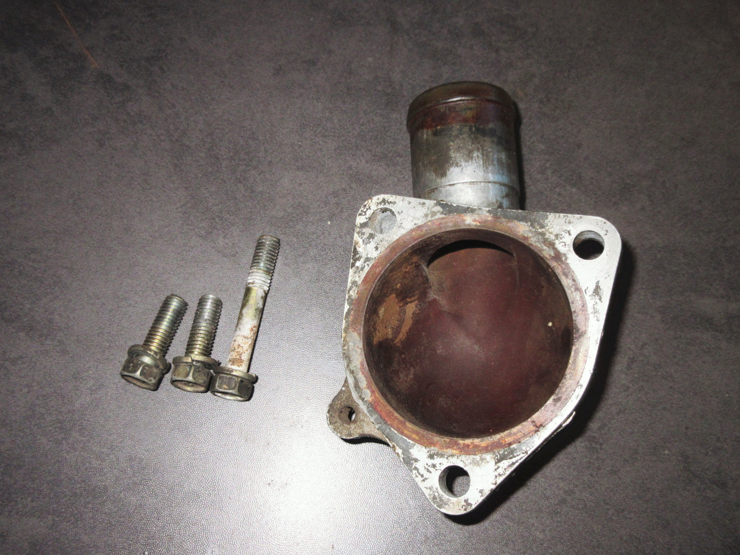 91 92 Mitsubishi 3000GT 3.0L DOHC OEM Lower Radiator Coolant Water Neck