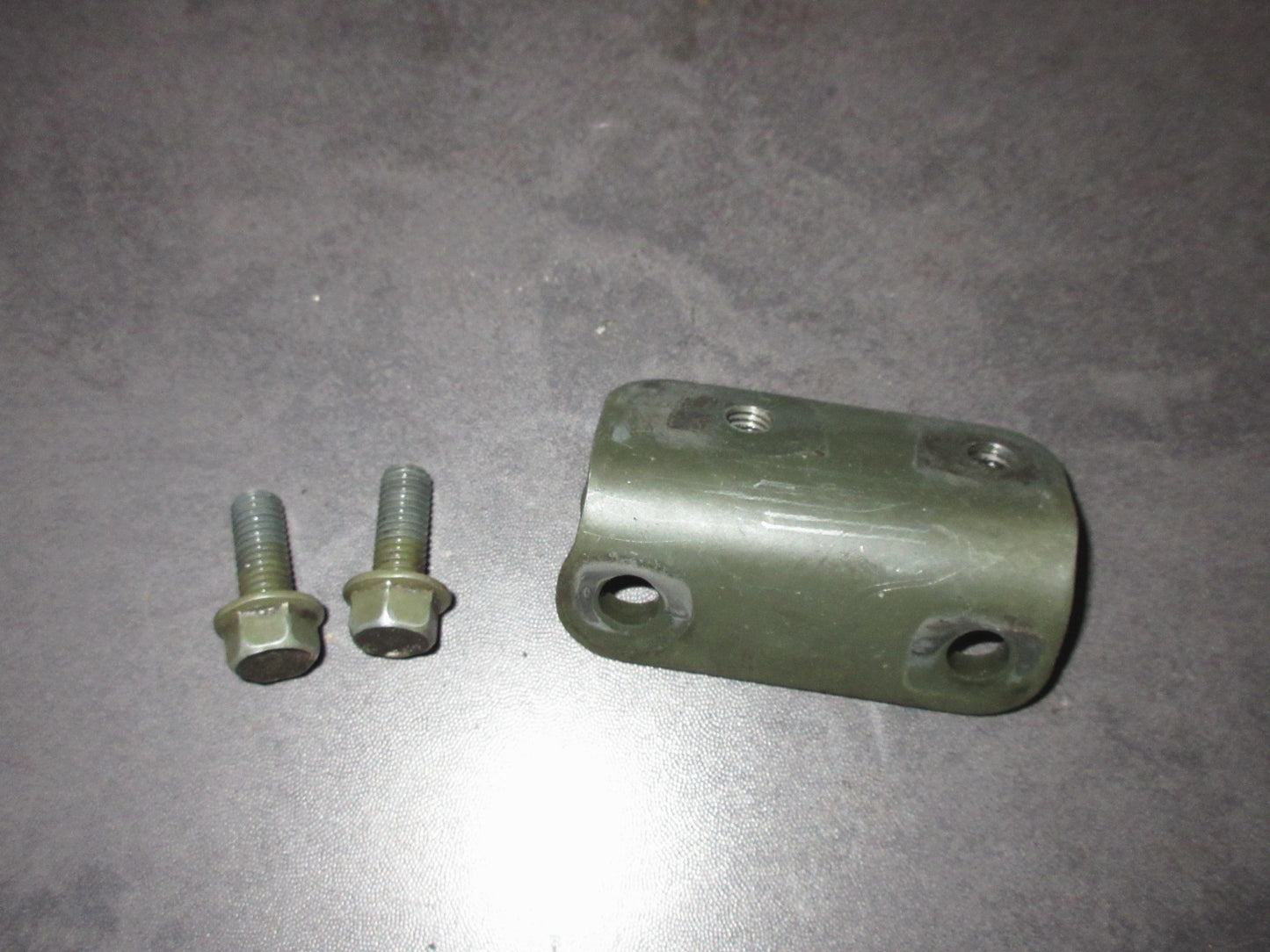 91 92 Mitsubishi 3000GT 3.0L DOHC OEM Alternator Mounting Bracket Angle Brace