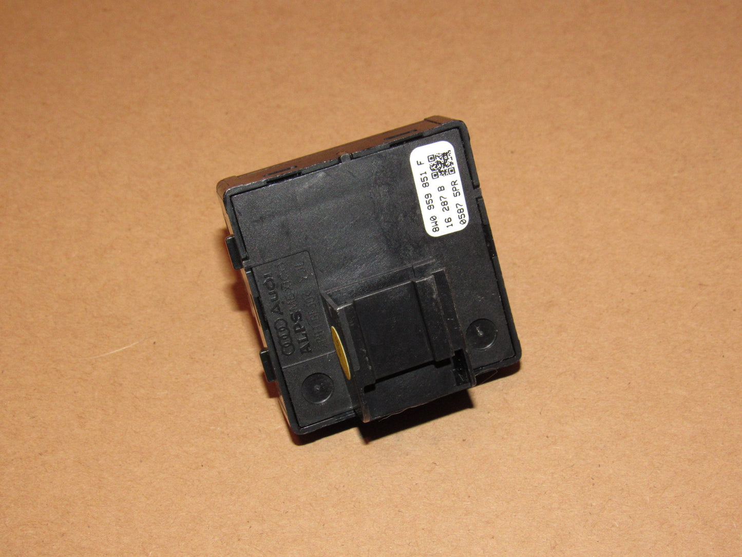 17 18 19 20 Audi R8 OEM Power Window Switch - Left