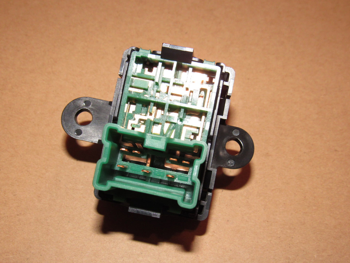 03 04 05 06 07 Infiniti G35 OEM Power Mirror Switch