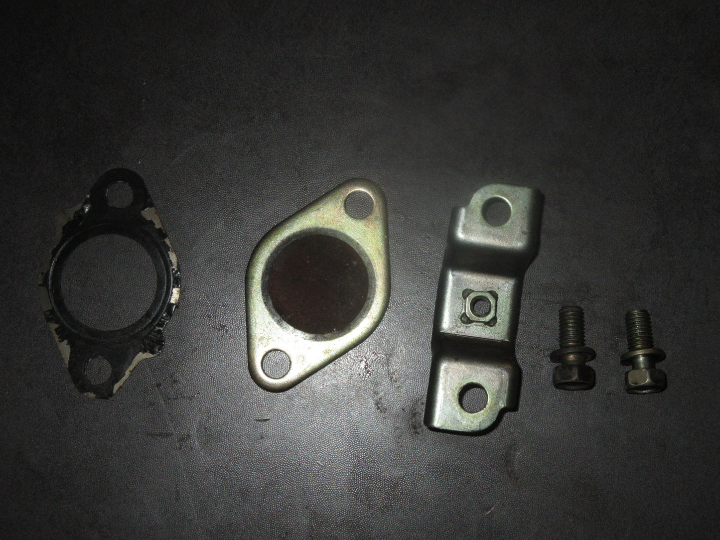 91 92 Mitsubishi 3000GT OEM Rear Cylinder Head Coolant Block Off Plate Cover