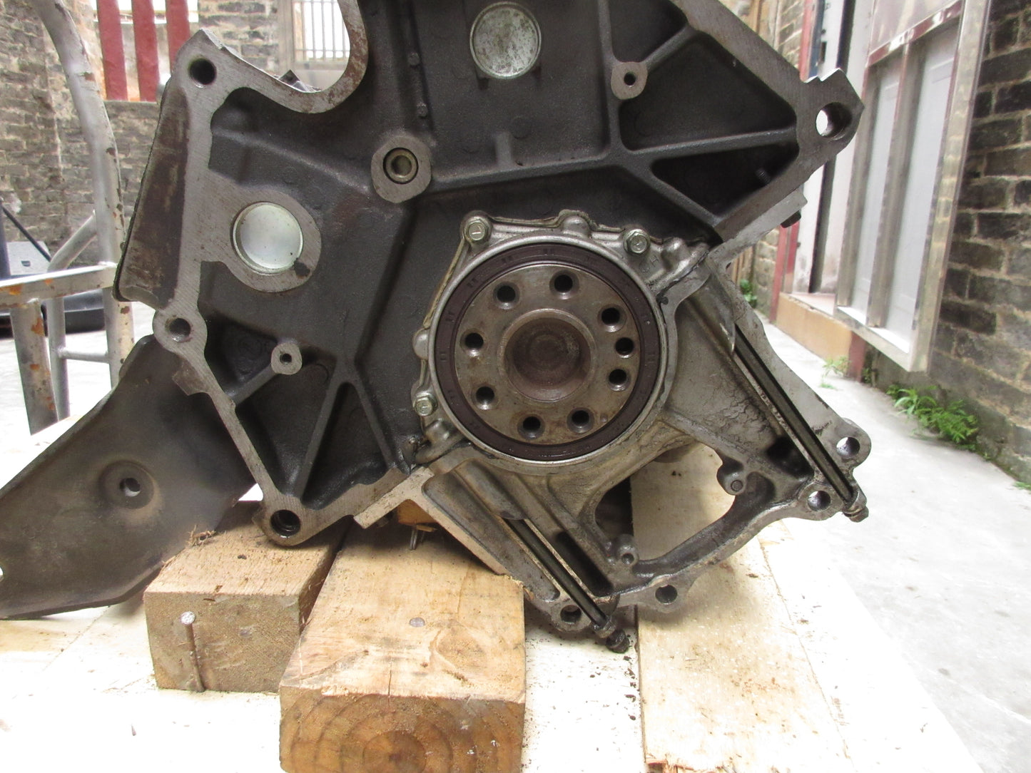 91 92 Mitsubishi 3000GT 3.0L DOHC OEM Engine Crankshaft Rear Main Seal