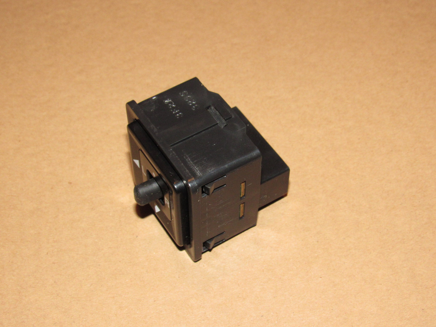 00-05 Mitsubishi Eclipse OEM Power Mirror Switch