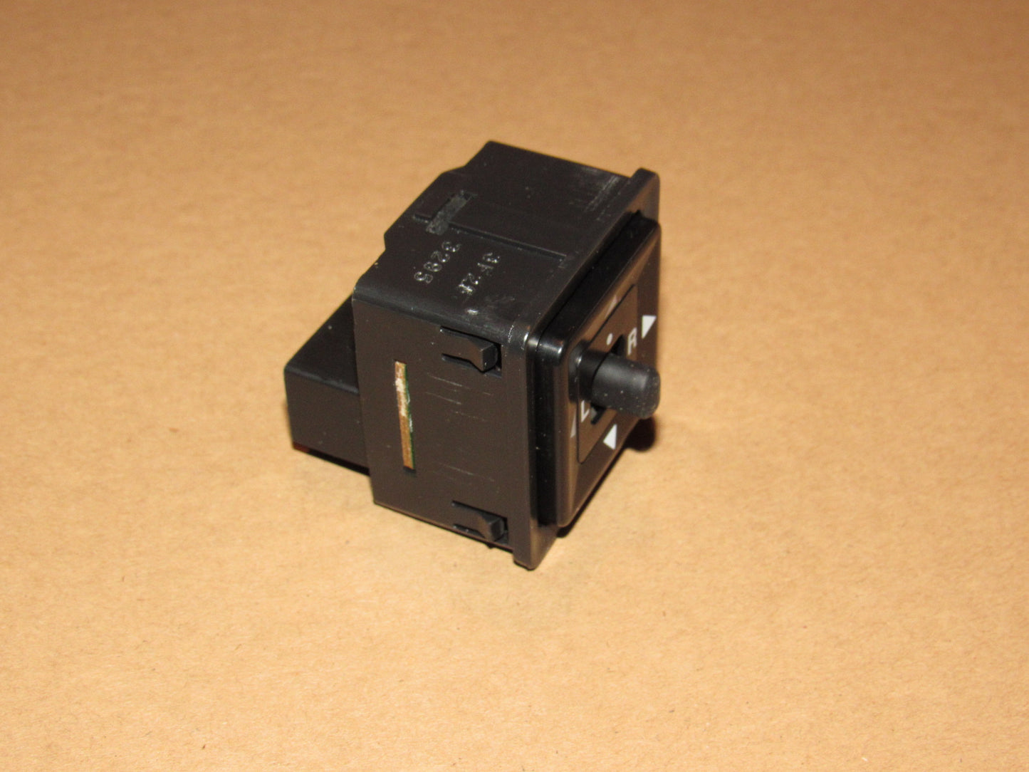 00-05 Mitsubishi Eclipse OEM Power Mirror Switch