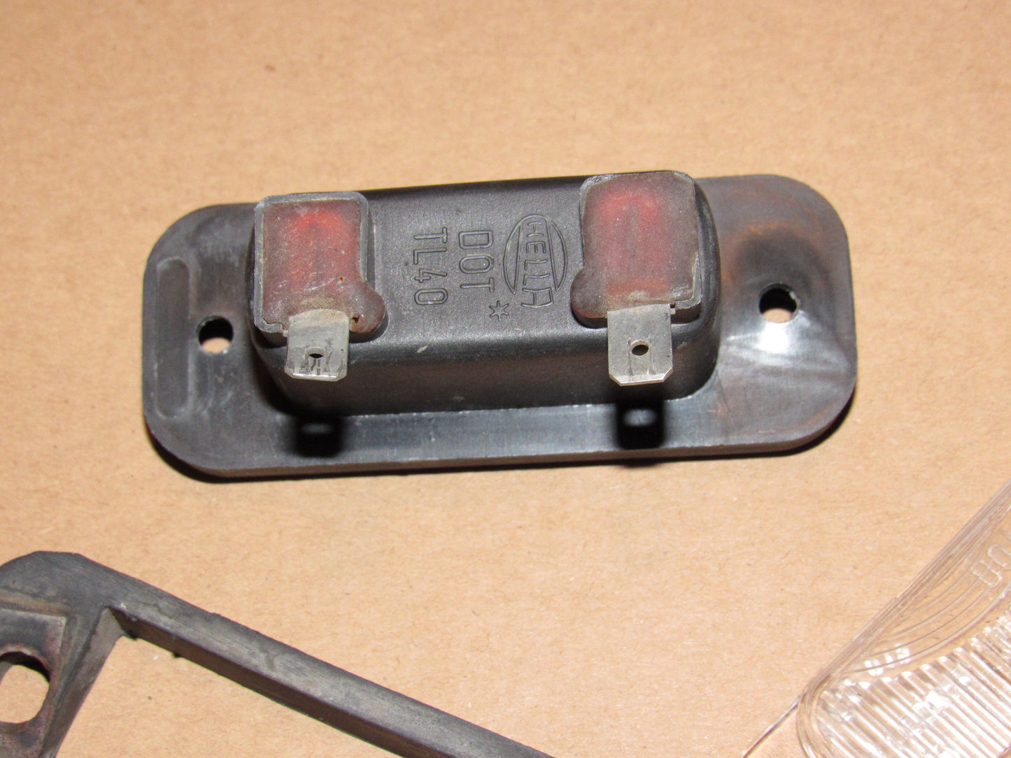 04-11 Lotus Elise OEM Rear License Plate Light Lamp