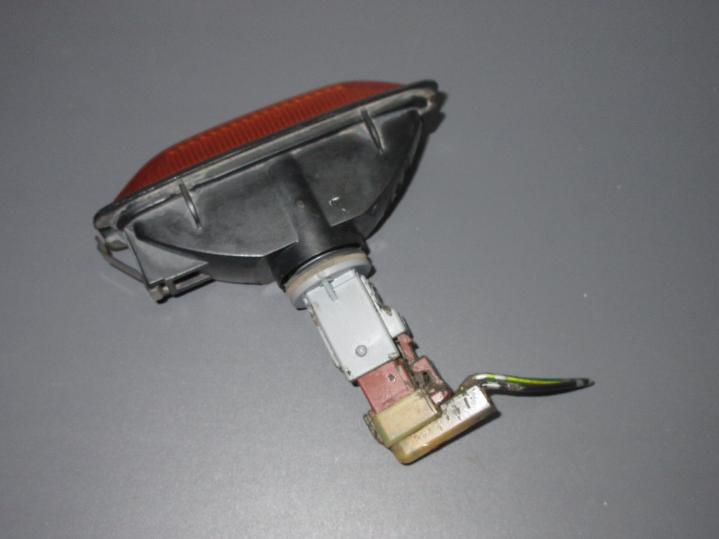 94-97 Honda Accord OEM JDM Front Fender Side Marker Light Pigtail Harness Connector