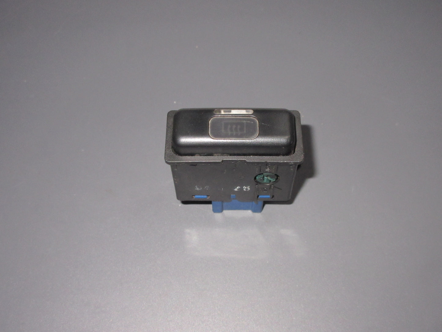 94 95 96 97 Honda Accord OEM Rear Defroster Switch