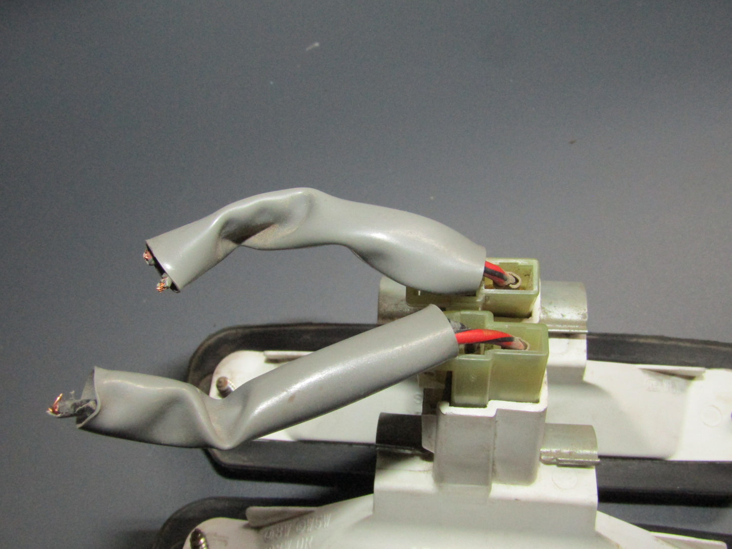 90-93 Honda Accord Sedan OEM Rear License Plate Light Pigtail Harness Connector