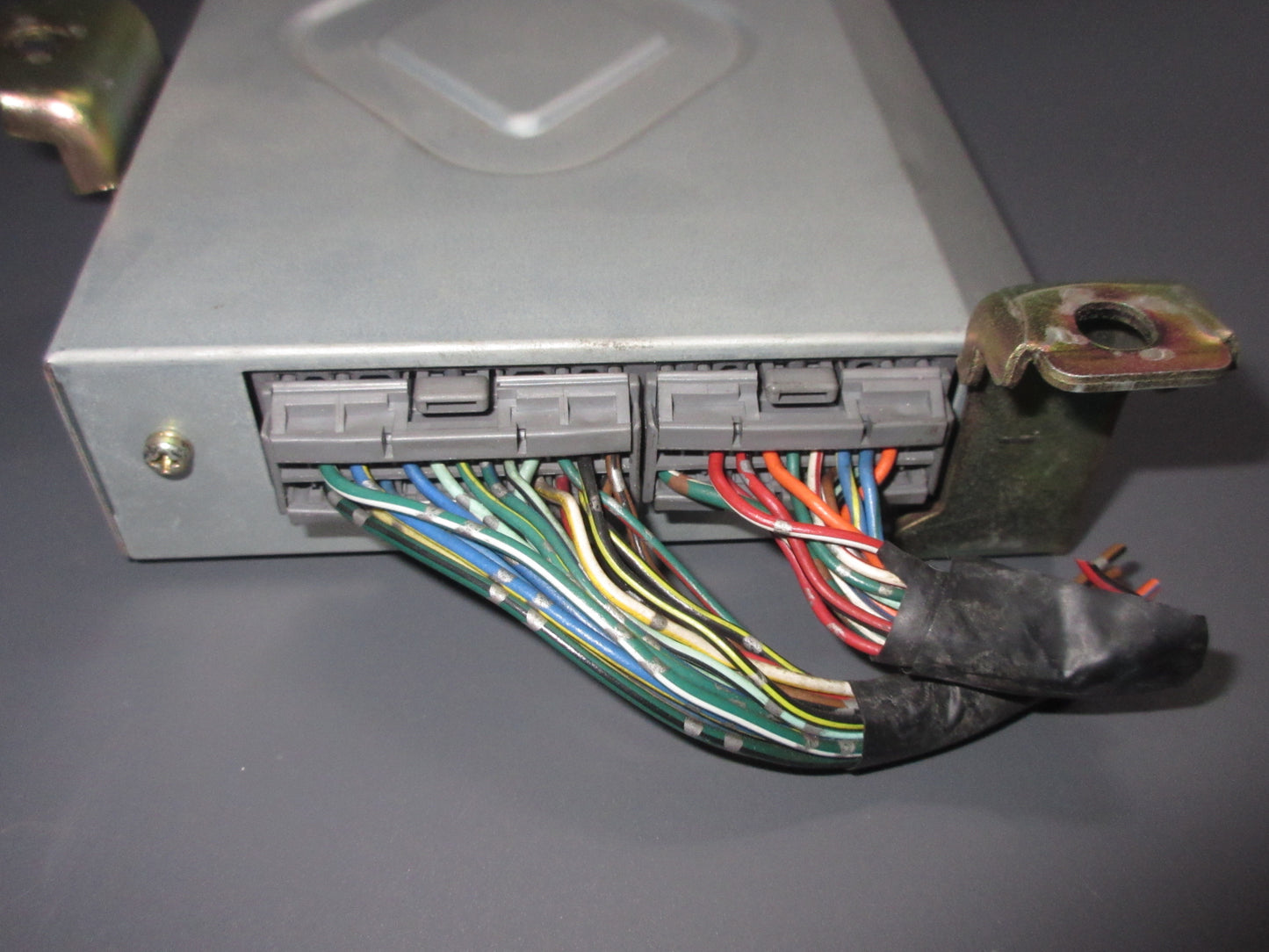 94 95 Honda Accord JDM F22B TCU A/T Transmission Computer Pigtail Harness Connector