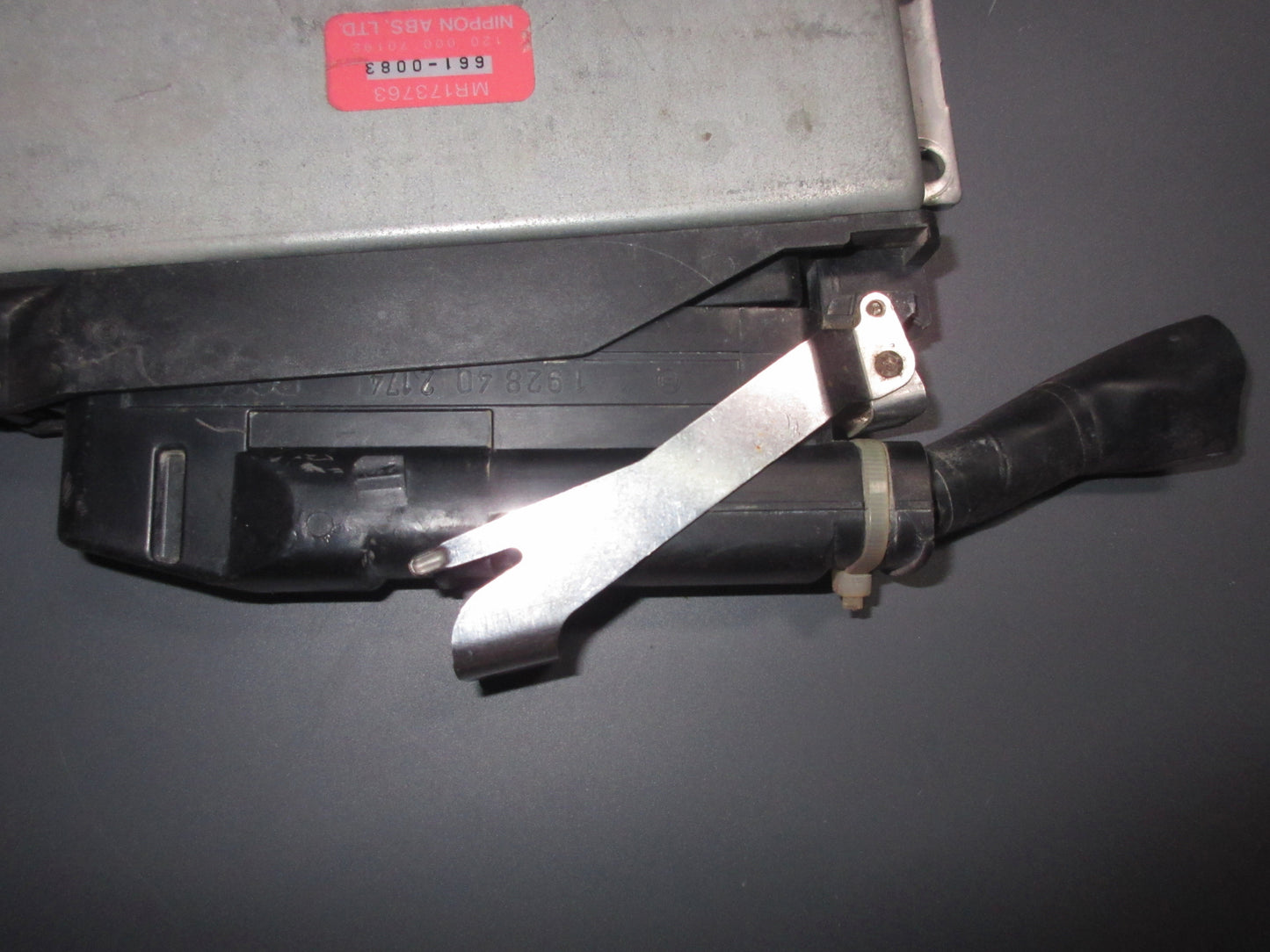 96 Mitsubishi 3000GT OEM Anti Lock Brake ABS Computer Pigtail Harness Connector