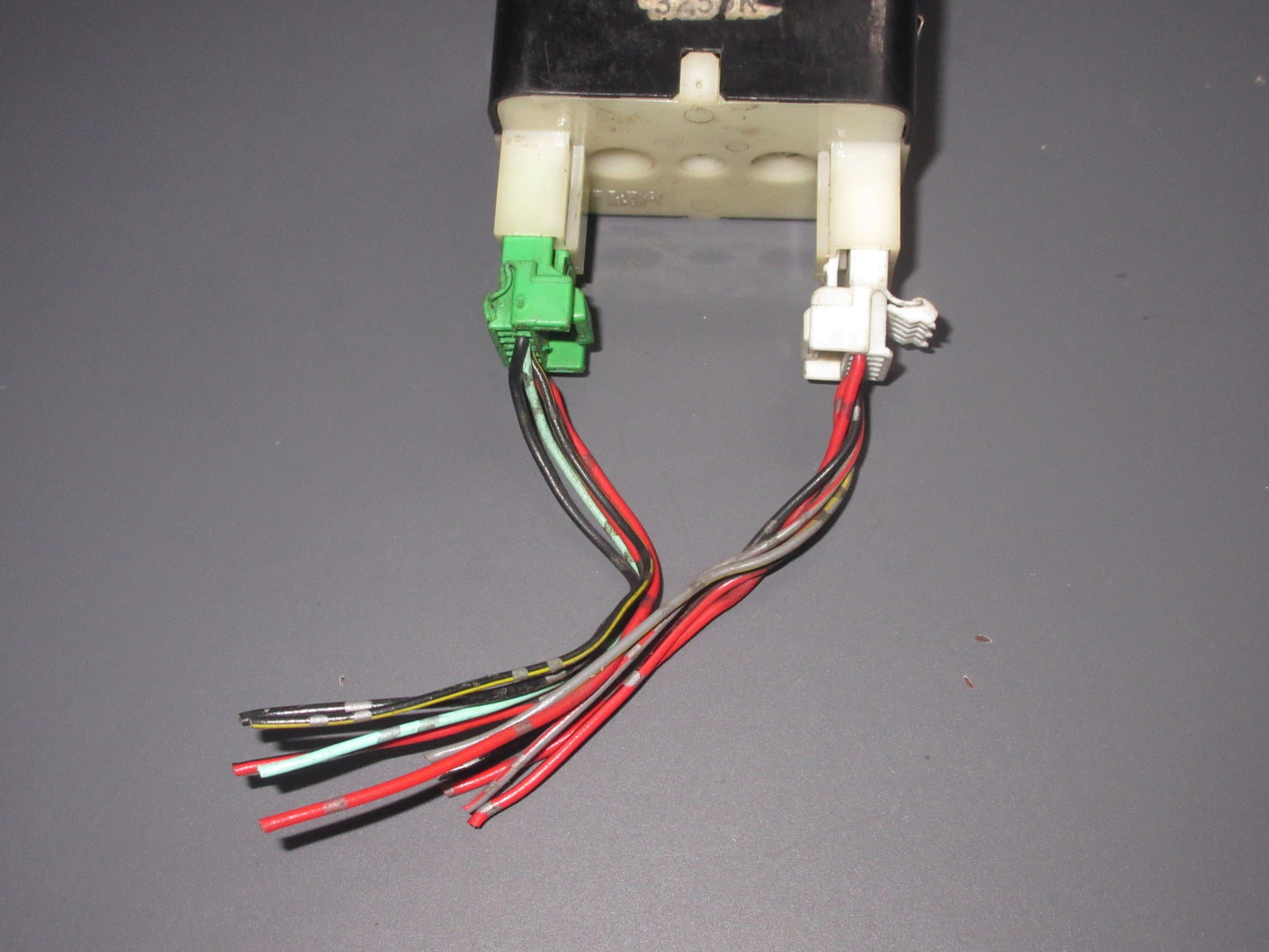 94-97 Honda Accord OEM Sunroof & Cruise Control Switch Pigtail Harness Connector