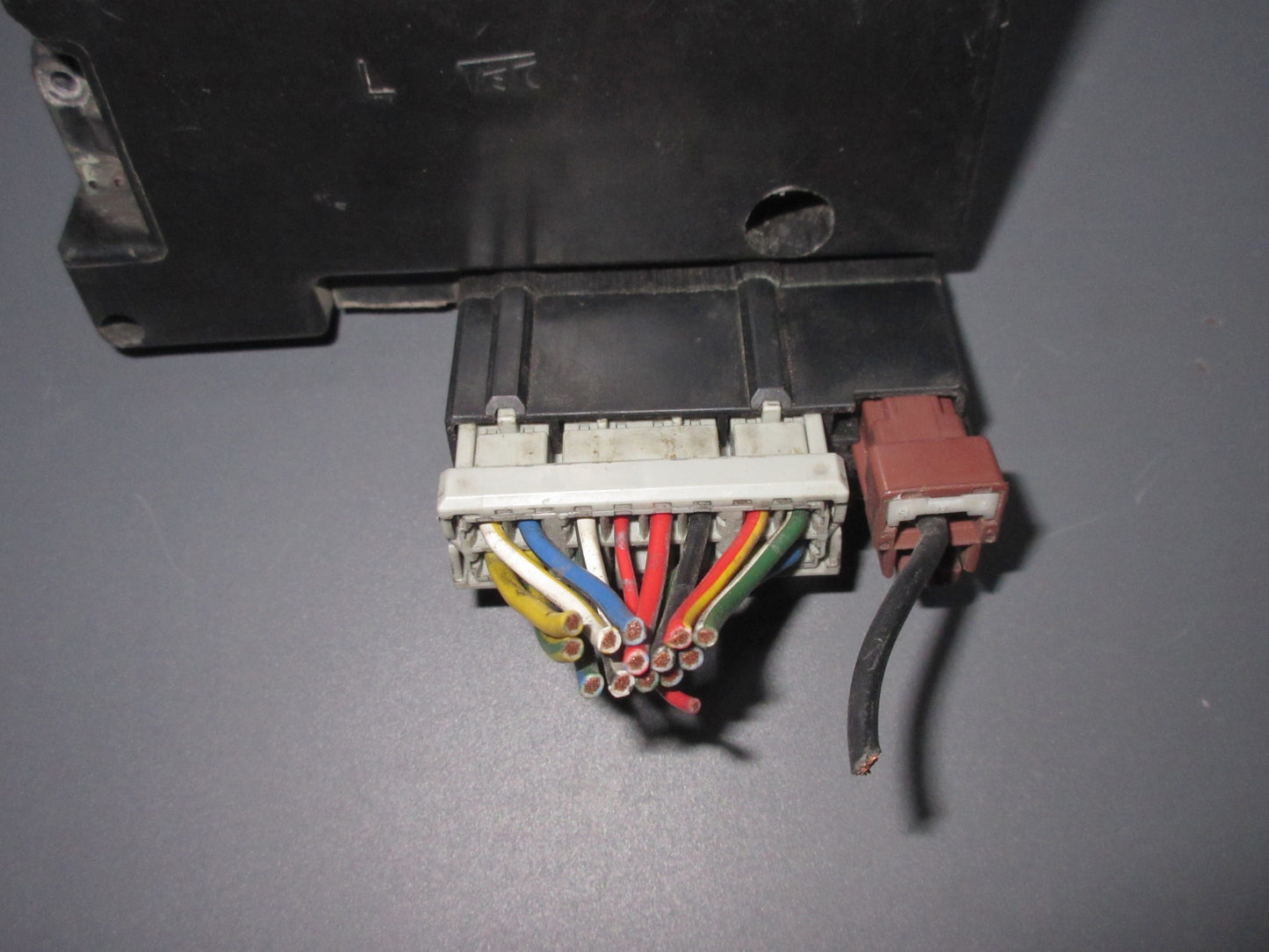 94 95 96 97 Honda Accord OEM Front Window Switch Pigtail Harness Connector - Left