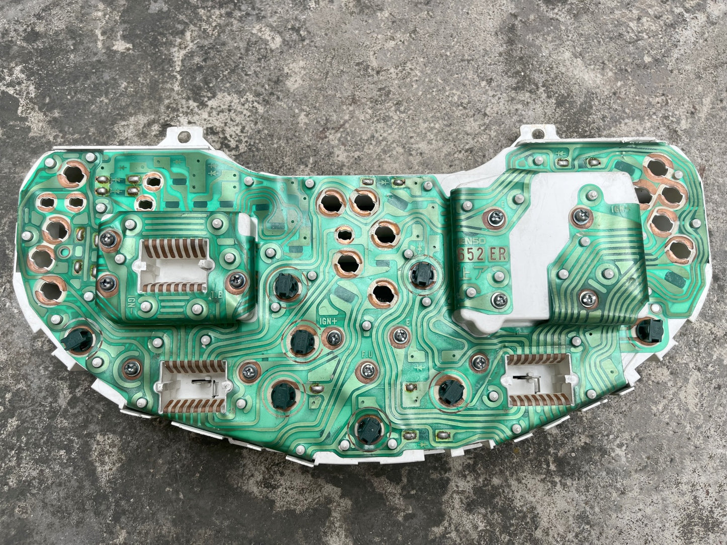 94 95 96 97 98 99 Mitsubishi 3000GT OEM Speedometer Cluster Light Bulb Socket