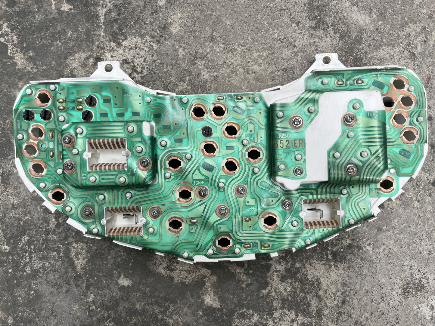 94 95 96 97 98 99 Mitsubishi 3000GT OEM Speedometer Cluster Light Bulb Socket