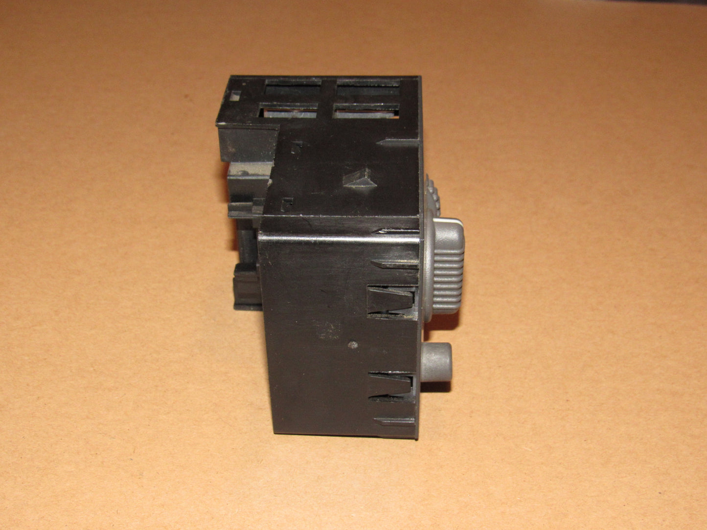 00-02 Chevrolet Suburban OEM Headlight and Dimmer Switch