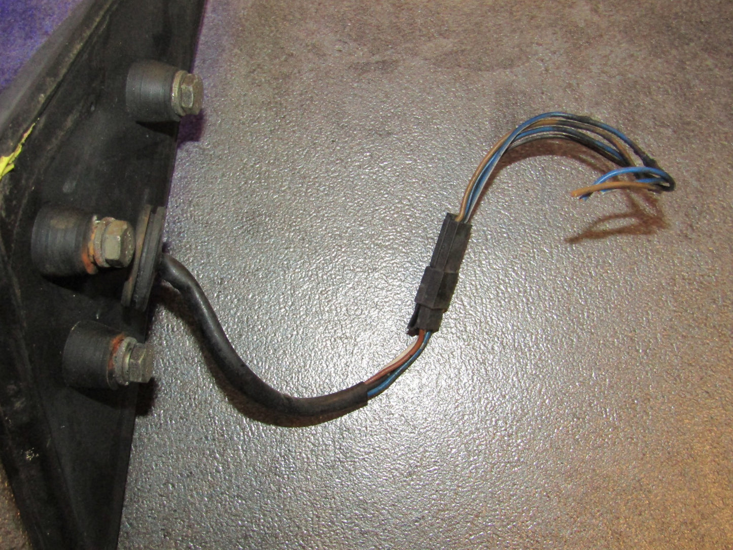 92 93 94 95 BMW 325i OEM Exterior Side Mirror Pigtail Harness Connector