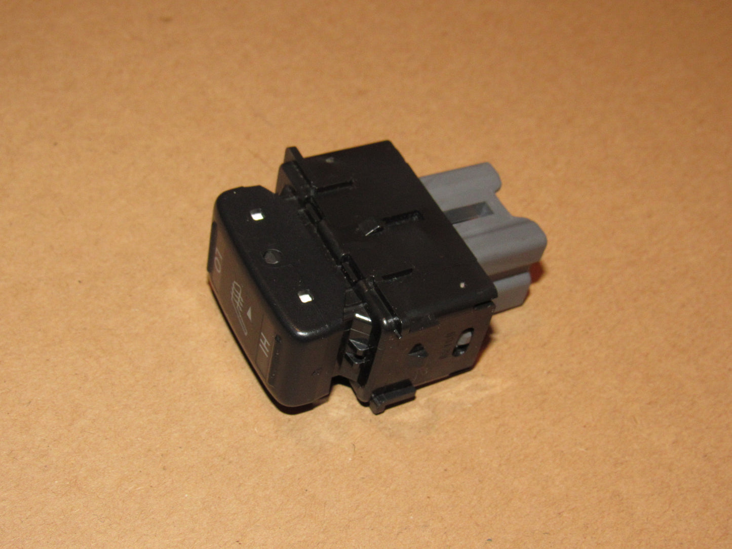 08-10 Infiniti EX35 OEM Front Heated Seat Switch - Left