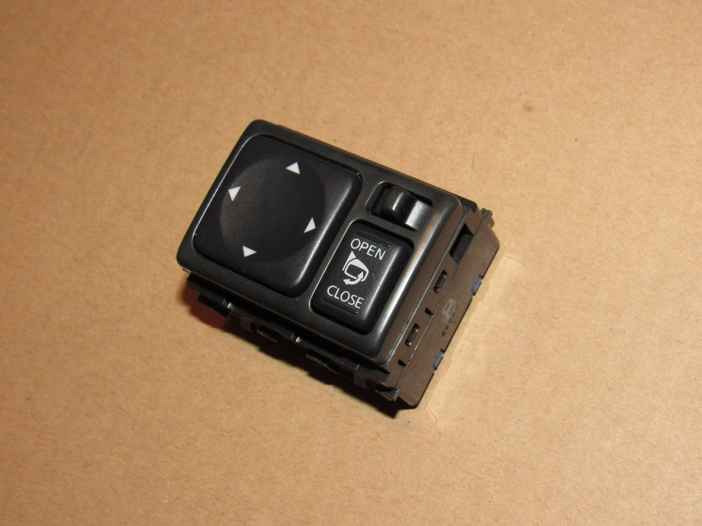 09-12 Infiniti FX35 OEM Folding and Power Mirror Switch