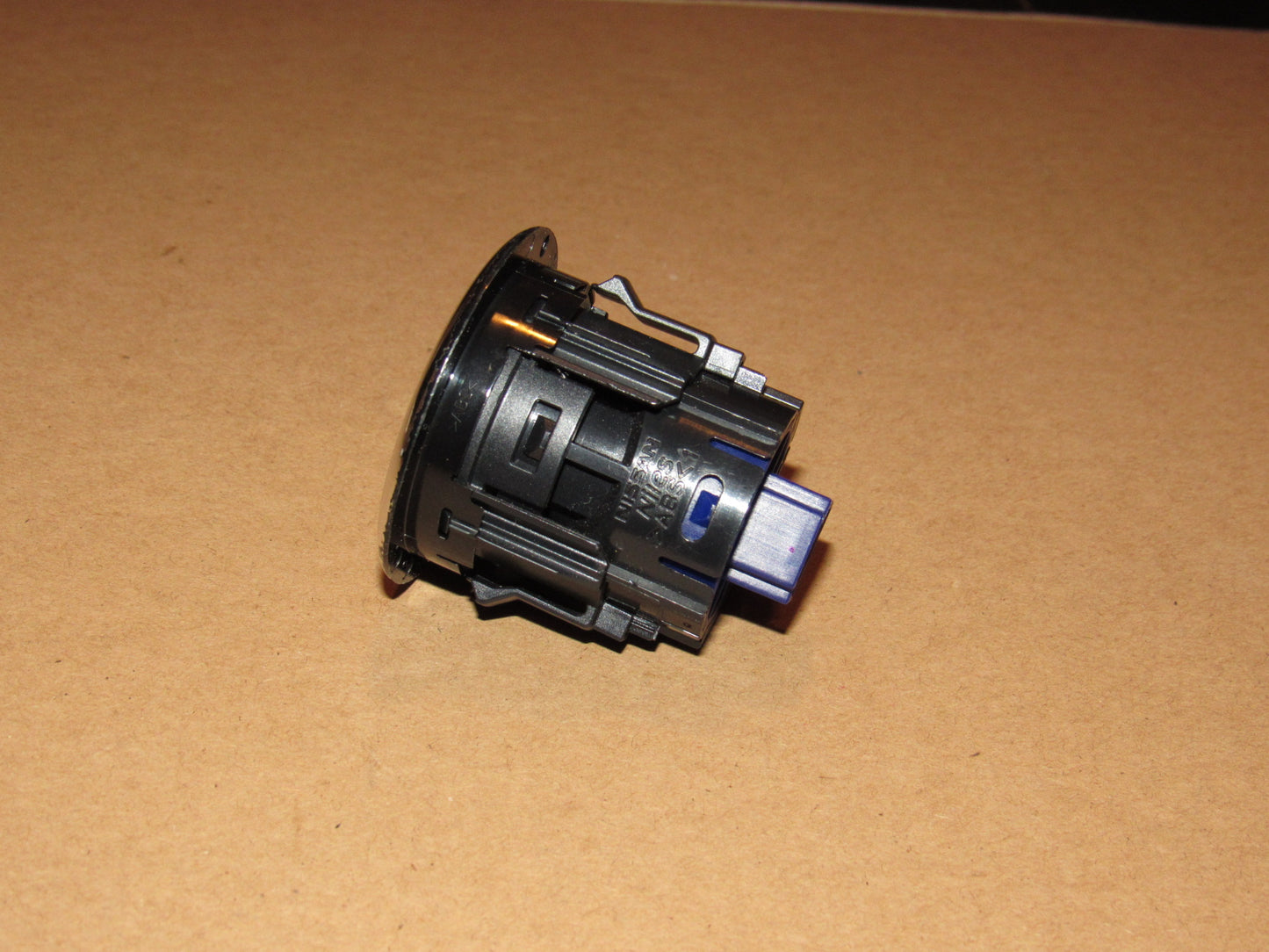 19-24 Nissan Murano OEM Ignition Engine Start Push Button Switch