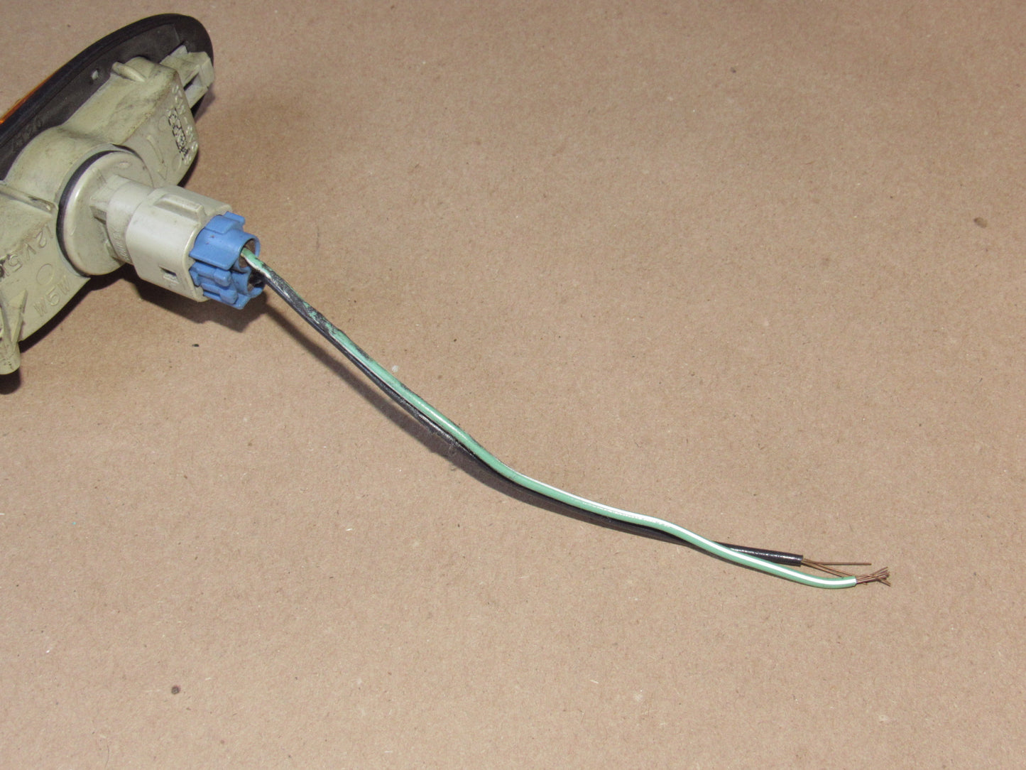 98-02 Mazda 626 OEM Front Fender Side Marker Light Pigtail Harness Connector