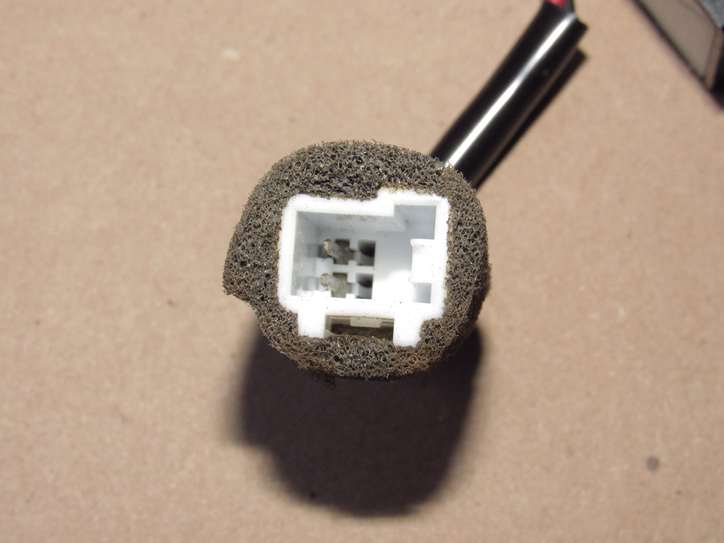 01-04 Mitsubishi Montero Sport OEM Anti Theft Security Light