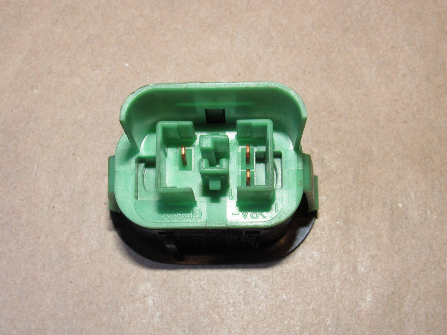 99-09 Saab 9-5 OEM Fuel Door Cover Release Switch