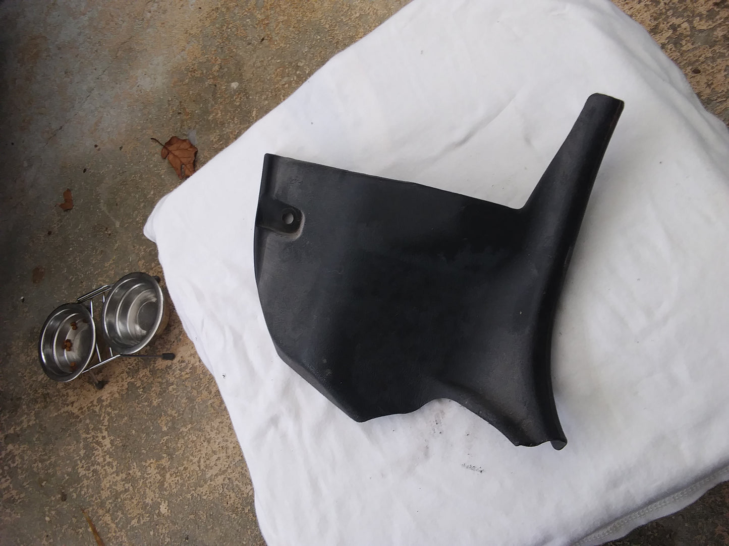 85 86 87 88 89 Toyota MR2 OEM Kick Panel Trim Cover - Right