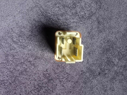 Toyota OEM Relay 90987-02006