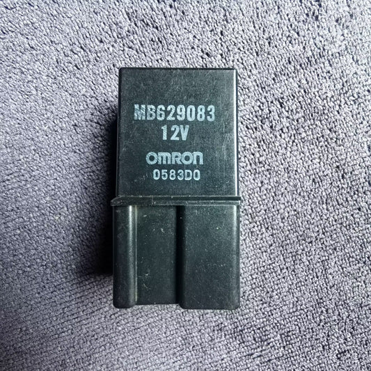 Mitsubishi OEM Relay MB629083